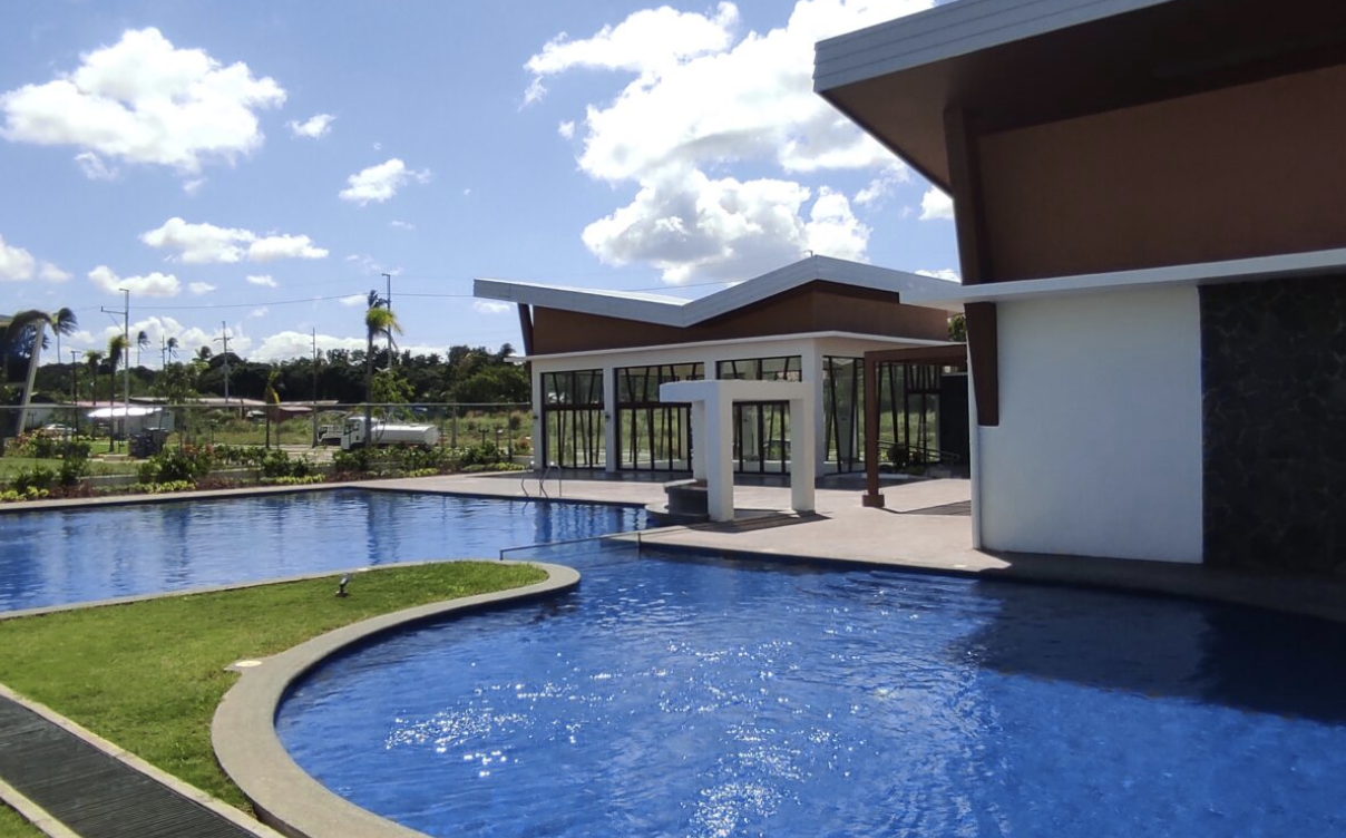 Luxa Vacation House pool area — small celebrations and gatherings