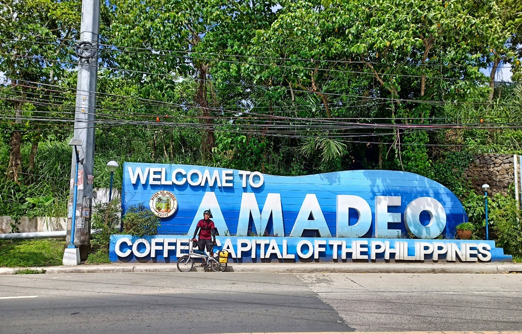 Amadeo Cavite highlands scenery near Luxa Stays properties